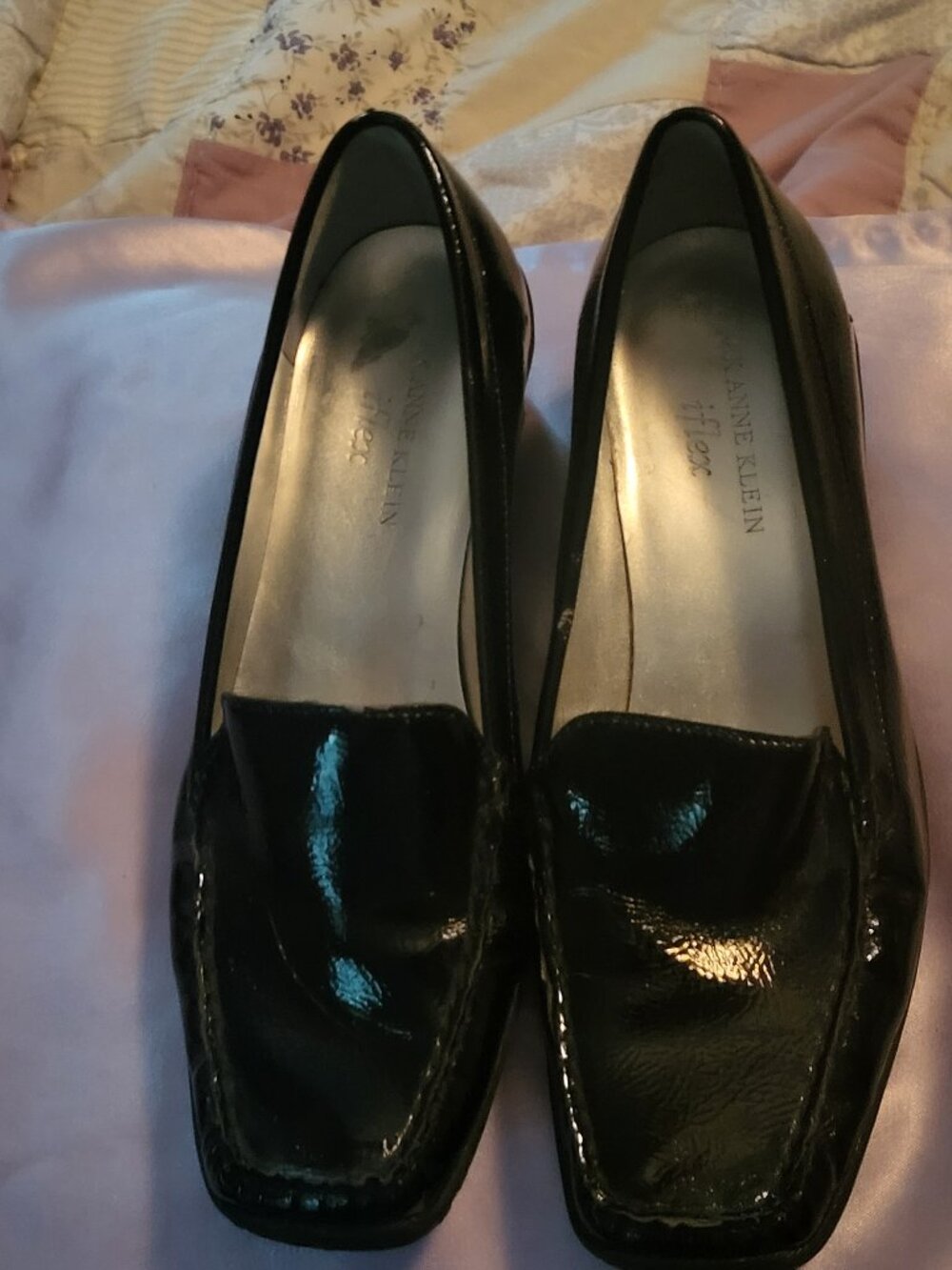 Anne Klein Women's iFlex Black Loafers (Size 6 1/2) (New without tags)